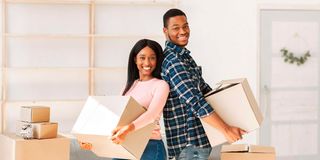 Moving couple