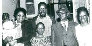 Raila reunits with his family after his release from detention