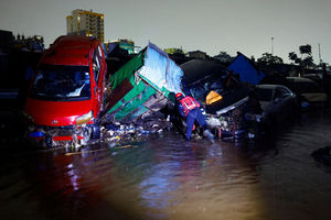 2026-03-07T025908Z_1665293192_RC2BZJA8TDCP_RTRMADP_3_KENYA-FLOODS