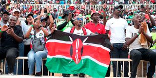 Shujaa fans