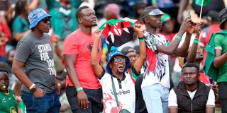 Shujaa fans