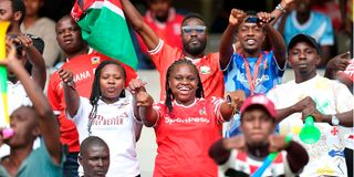 Shabana fans