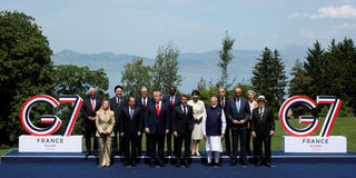 G7