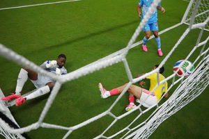 2026-06-24T042546Z_252737948_UP1EM6O0CAWD9_RTRMADP_3_SOCCER-WORLDCUP-COL-COD