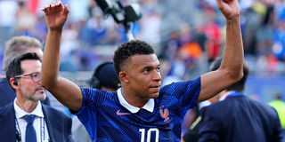 2026-06-30T230044Z_149192008_UP1EM6U1RX7NR_RTRMADP_3_SOCCER-WORLDCUP-FRA-SWE