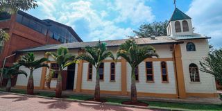 Holy Cross Catholic Church 