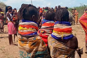 Beaded girls 