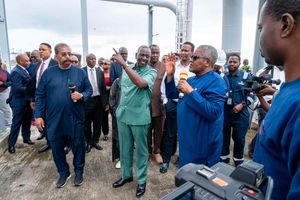 William Ruto and Aliko Dangote 