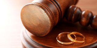 Gavel rings