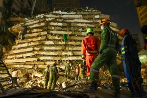 eastleigh building collapse